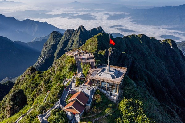 Ngất ngây trước vẻ đẹp thiên nhiên kỳ thú tại Sun World Fansipan Legend