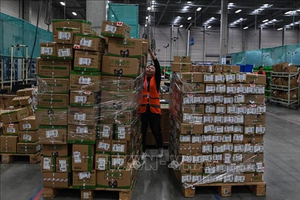 Alibaba nâng cấp mạng lưới logistic cho mua sắm miễn thuế