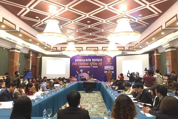 Chia sẻ giải pháp ứng phó với khủng hoảng tài chính