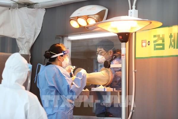 Dịch COVID-19: Hàn Quốc chuẩn bị 250 trung tâm tiêm chủng