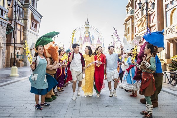 Tưng bừng “Xuân Du Hí” cùng Vinpearl và Vietnam Airlines