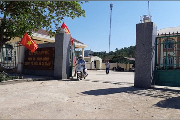 Đắk Lắk: Khởi tố, bắt tạm giam Chủ tịch Ủy ban nhân dân xã Cư Đrăm