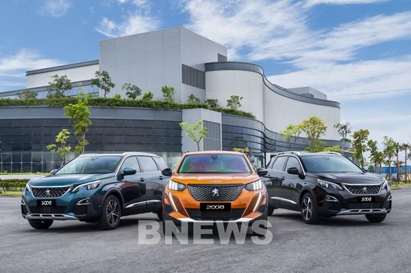 Peugeot tạo "cú hích" cuối năm, giao xe trước thềm năm mới
