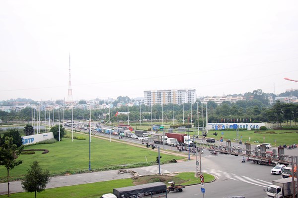 Tp Hồ Chí Minh cải cách hành chính công để cải thiện môi trường đầu tư