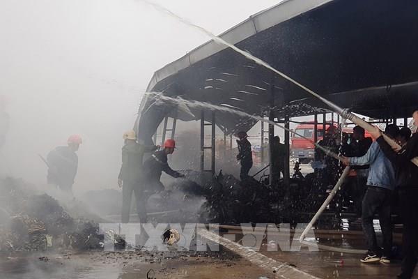 Ninh Bình: Cháy lớn trong Cụm công nghiệp Khánh Nhạc