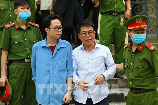 TP. HCM: Nguyên Phó Chánh án Tòa án Quận 4 lĩnh án tù