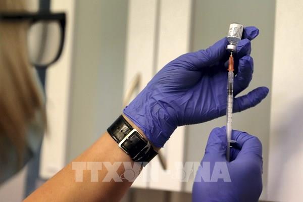 Anh không tiêm đại trà vaccine ngừa COVID-19 cho trẻ em