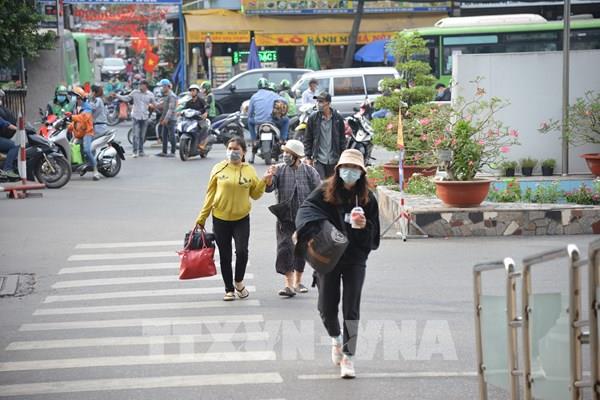 Nhu cầu đi lại giảm, khu vực bến xe, nhà ga tại Tp. Hồ Chí Minh thông thoáng