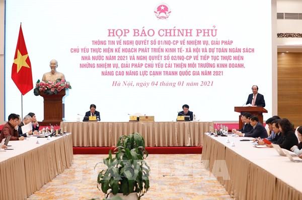 Họp báo Chính phủ triển khai Nghị quyết 01, 02