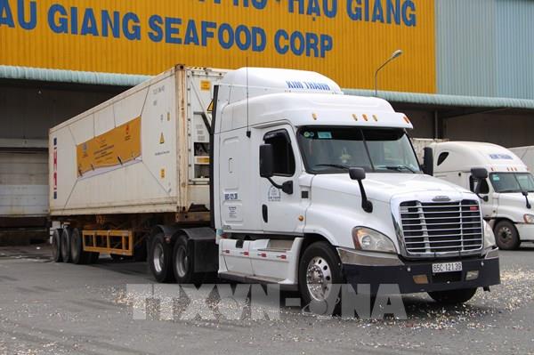 Xuất khẩu lô tôm đầu tiên năm 2021