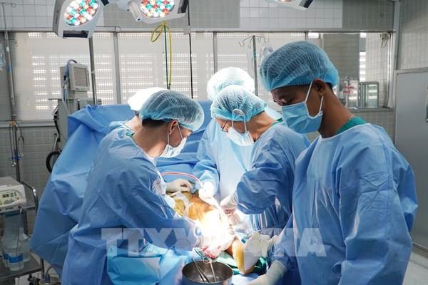 Cứu sống bệnh nhi 3 tuổi bị đột quỵ não