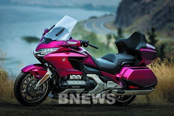 Bảng giá xe phân khối lớn Honda tháng 1/2021, ưu đãi đến 25 triệu đồng