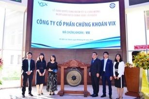 Cổ phiếu VIX tăng kịch trần trong ngày đầu giao dịch tại HOSE