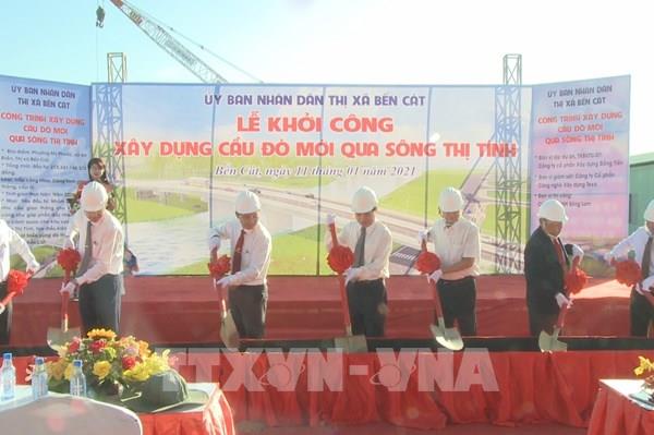 Bình Dương xây dựng Cầu Đò giảm ùn tắc giao thông