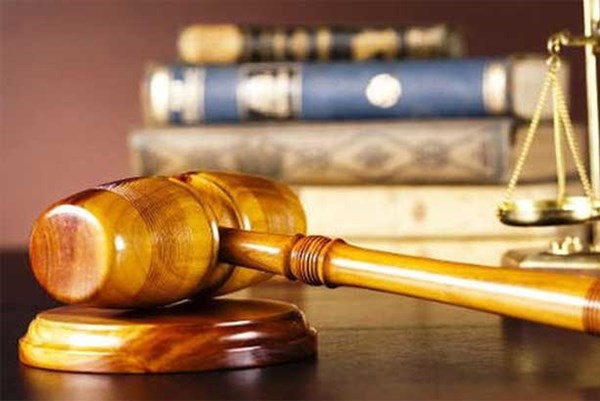 Khởi tố bị can tiếp viên hàng không về hành vi lây lan dịch bệnh truyền nhiễm