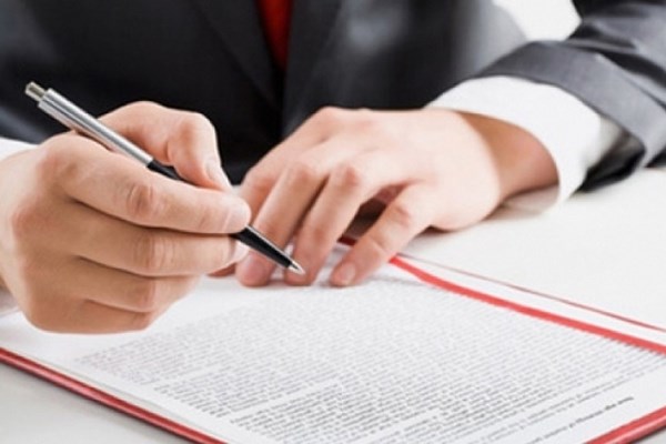 Tổng công ty có được ủy quyền cho chi nhánh ký đơn dự thầu?