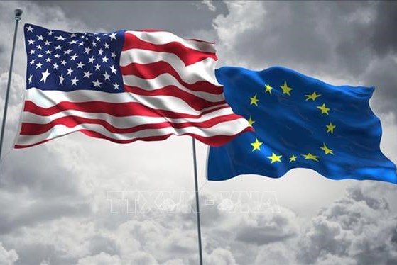 Triển vọng và thách thức trong quan hệ kinh tế Mỹ-EU