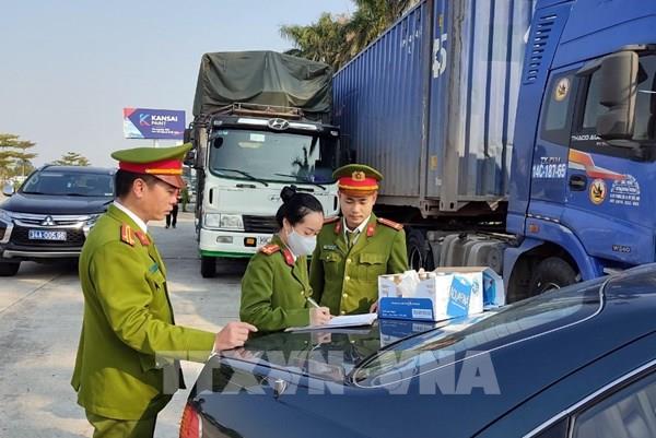 Công an Hải Dương phát hiện, bắt giữ hơn 300 tấn hàng lậu 