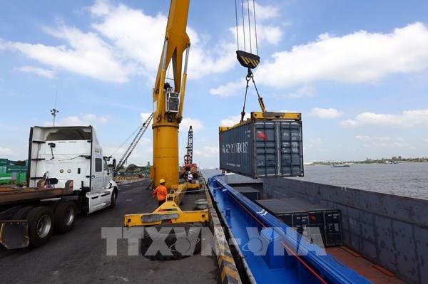 Truyền thông quốc tế: Kinh tế Việt Nam vững vàng trong đại dịch COVID-19