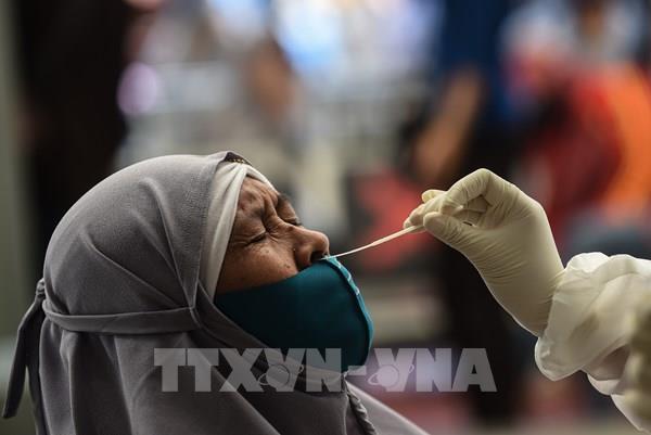 Indonesia ghi nhận số ca mắc mới COVID-19 cao nhất trong một ngày