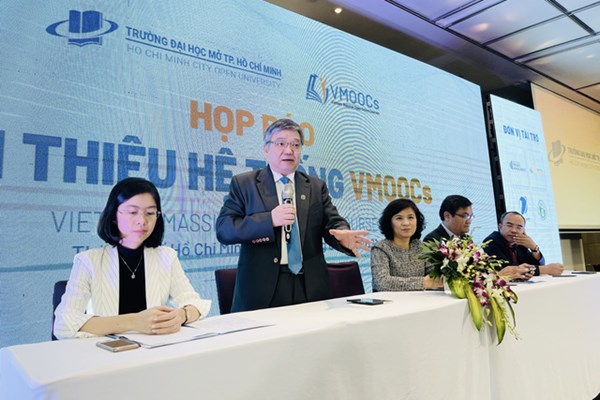 Ra mắt hệ thống học trực tuyến mở miễn phí cho cộng đồng