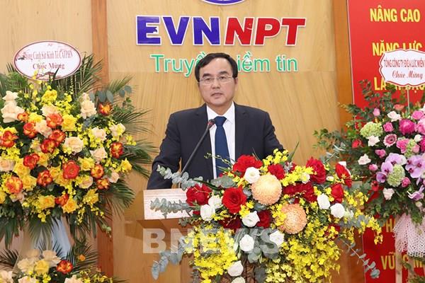 Truyền tải an toàn sản lượng điện hơn 910 tỷ kWh