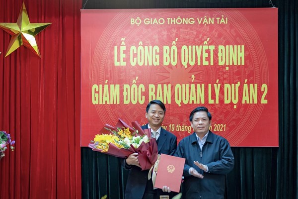 Chính thức bổ nhiệm tân Giám đốc Ban Quản lý dự án 2 - Bộ Giao thông Vận tải