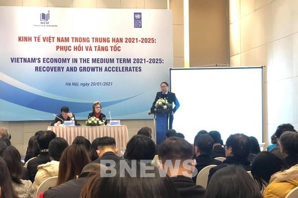 Kịch bản nào cho tăng trưởng kinh tế Việt Nam giai đoạn 2021-2025?