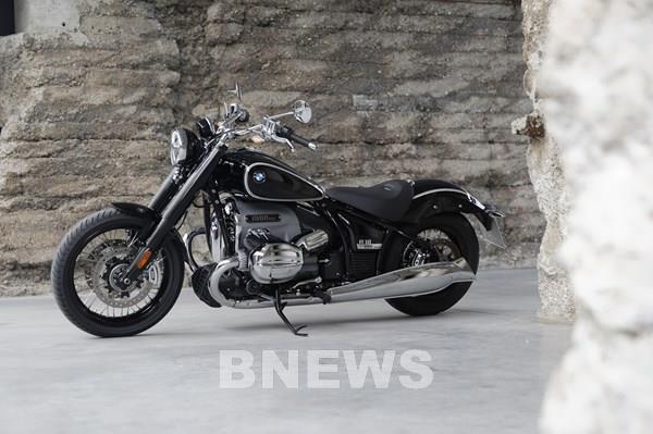 Thaco mở bán BMW R 18 với 2 phiên bản, giá từ 929 triệu đồng
