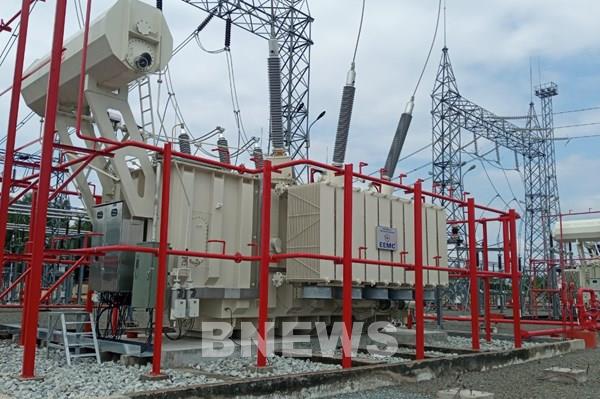 Đảm bảo tiến độ dự án giải tỏa năng lượng tái tạo và nhà máy điện miền Tây Nam bộ