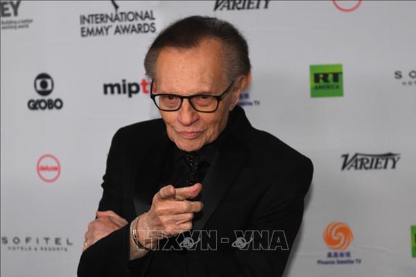 Ngôi sao truyền hình Mỹ Larry King qua đời vì COVID-19