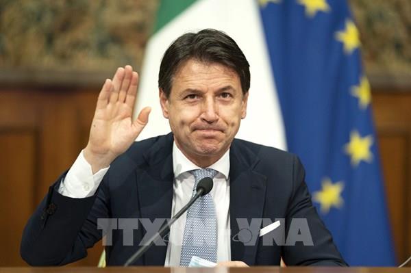 Tổng thống Italy chấp nhận đơn từ chức của Thủ tướng Conte