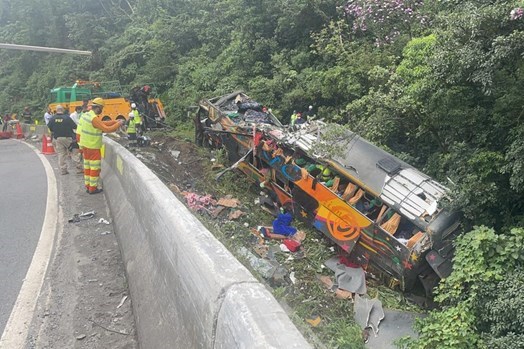 Tai nạn xe buýt thảm khốc tại Brazil