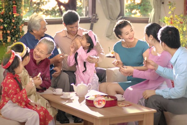 Những món quà ý nghĩa dành tặng cha mẹ dịp Tết