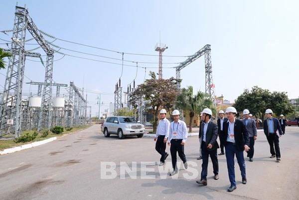 Kiểm tra đảm bảo an toàn cung cấp điện phục vụ Đại hội Đảng lần thứ XIII
