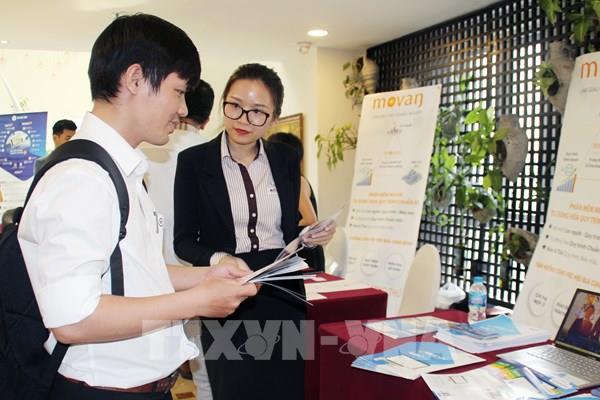 COVID-19 “ép” các ngân hàng đẩy nhanh quá trình chuyển đổi số