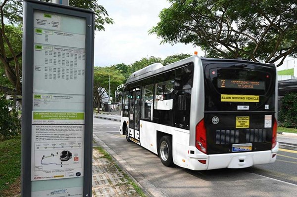Singapore tiến gần hơn với mạng lưới vận tải công cộng không người lái
