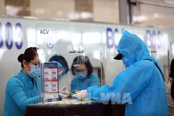 COVID-19: Đảm bảo quy trình hoạt động, khai thác liên tục tại sân bay quốc tế Nội Bài