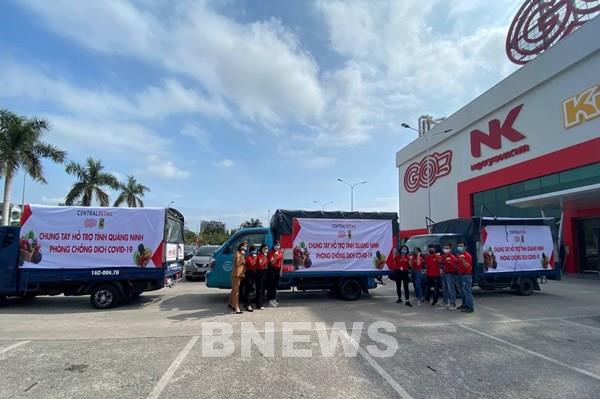 Central Retail Việt Nam trao tặng hàng hóa thiết yếu cho tỉnh Hải Dương và Quảng Ninh