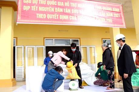 Khẩn trương xuất cấp gạo hỗ trợ người dân dịp Tết Nguyên đán Tân Sửu