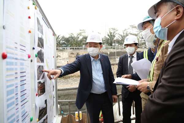 Bí thư Thành ủy Hà Nội Vương Đình Huệ: Cần phải có những công trình đầu tư không hối tiếc