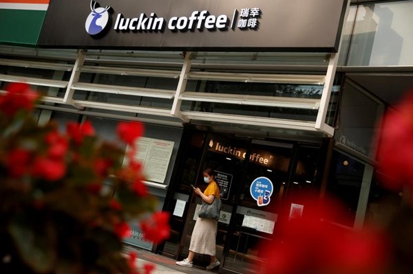 Chuỗi cà phê Luckin Coffee nộp đơn xin bảo hộ phá sản tại Mỹ