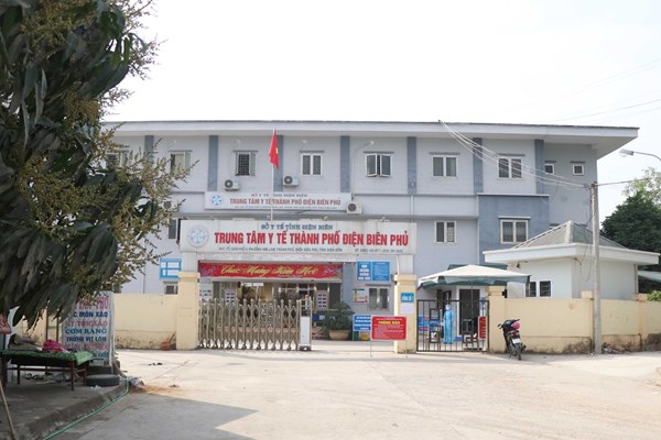 Hoàn thành bệnh viện dã chiến ở Điện Biên