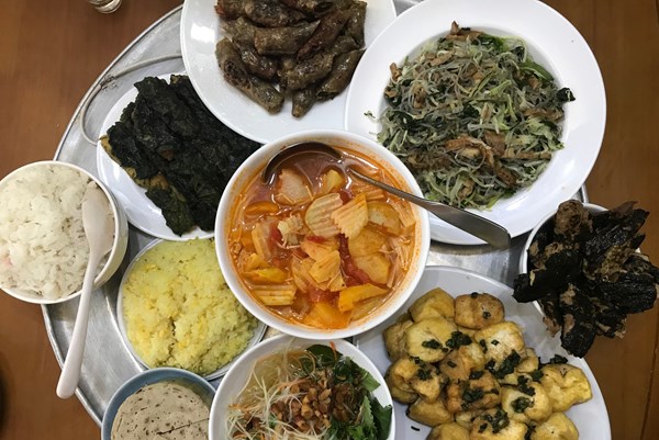 Bài cúng Rằm tháng 7 theo Văn khấn cổ truyền Việt Nam