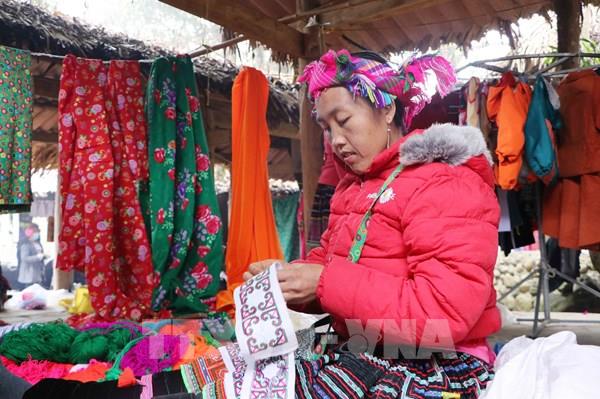 Thăm chợ phiên Sin Suối Hồ đầu năm mới