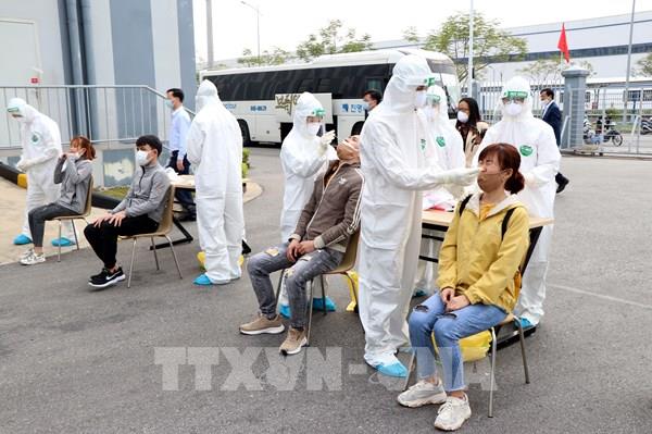 Dịch COVID-19 tối 14/2: Thêm 33 ca mắc mới tại Hải Dương, Hà Nội
