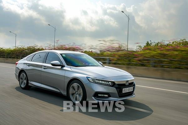 Top 10 mẫu xe bán ế nhất thị trường ô tô Việt Nam tháng 8/2023