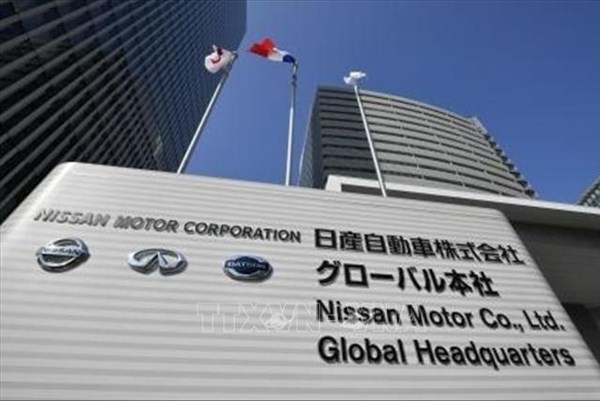 Nissan dừng hoạt động sản xuất 2 nhà máy