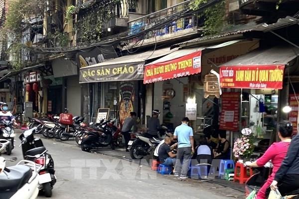 Hà Nội cho phép  từ 0h ngày 2/3, Cà phê, hàng quán trong nhà được mở cửa lại