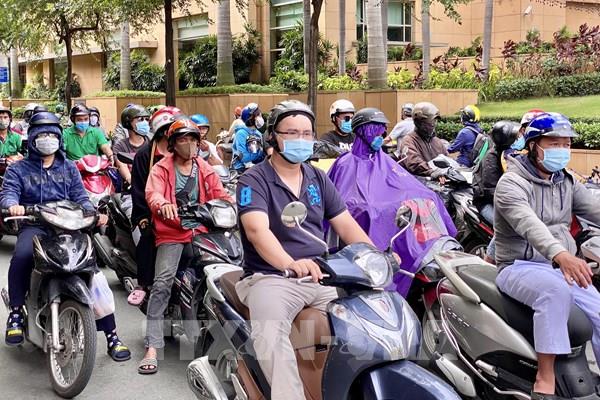 Thành phố Hồ Chí Minh hỗ trợ các địa phương chống dịch COVID-19
